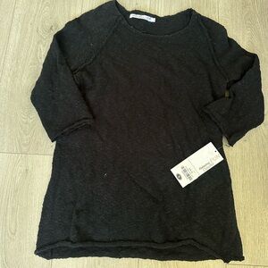 Lulu-B Black Textured Top